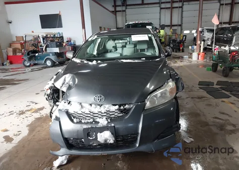 2009 Toyota Matrix Xr from USA, damaged, VIN 2T1KE40E19C003053